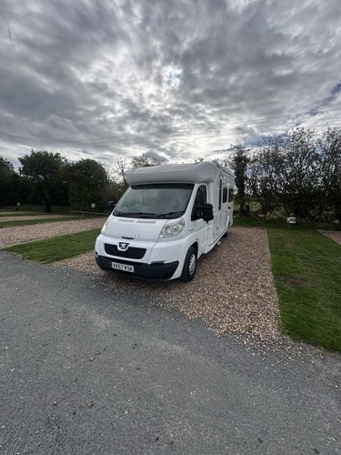 Autocruise berth coach built - berth,